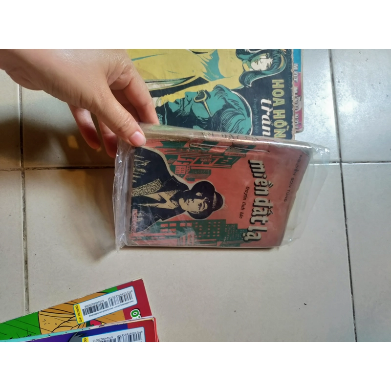 Bộ tiểu thuyết tình báo của nhà văn Nguyễn sơn Tùng 489887