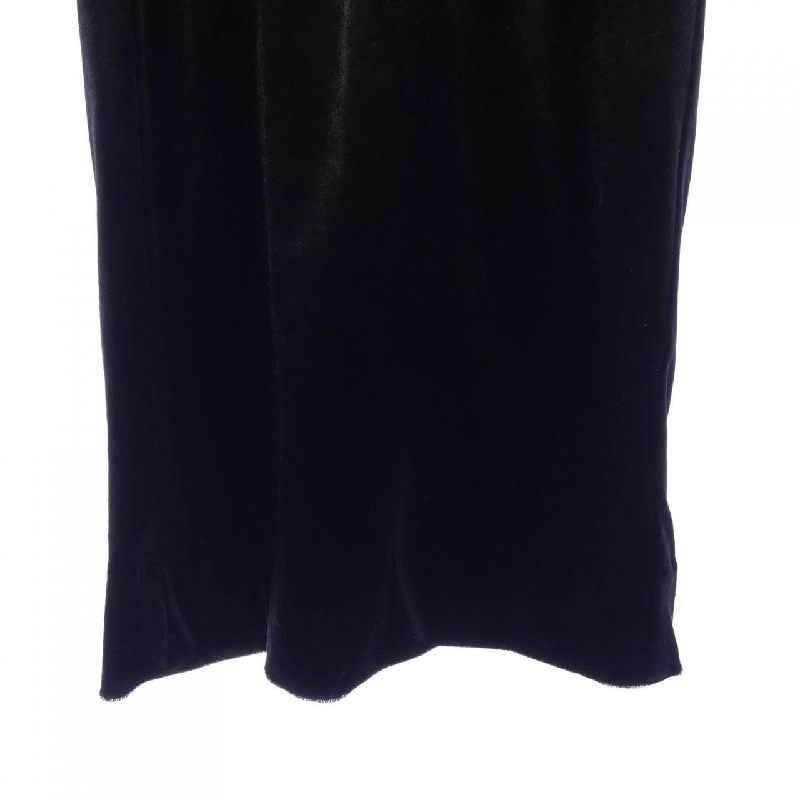 【Khuyến mãi】Quần SACRA 652176