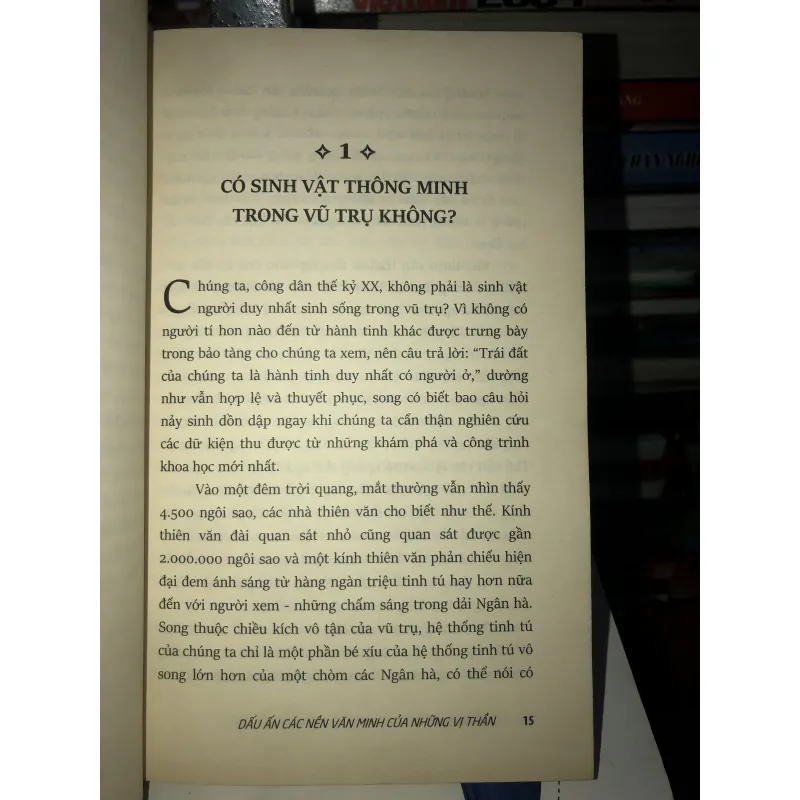 Dấu ấn các nền văn minh của những vị thần - Ký ức của tương lai - Erich Von Daniken 763083