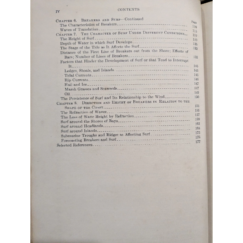 Wind waves at sea breakers and surf 788204