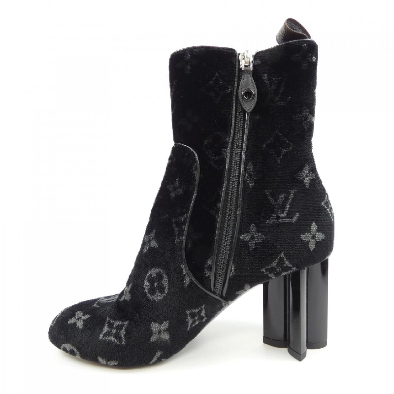 Giày bốt LOUIS VUITTON 660338