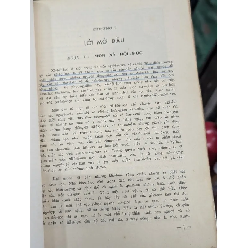 Xã hội học giảng luận và dẫn chứng - Leonard Broom & Philip Selznick 696018