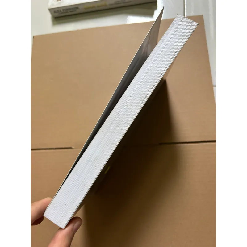 Sứ giả yêu thương 736726