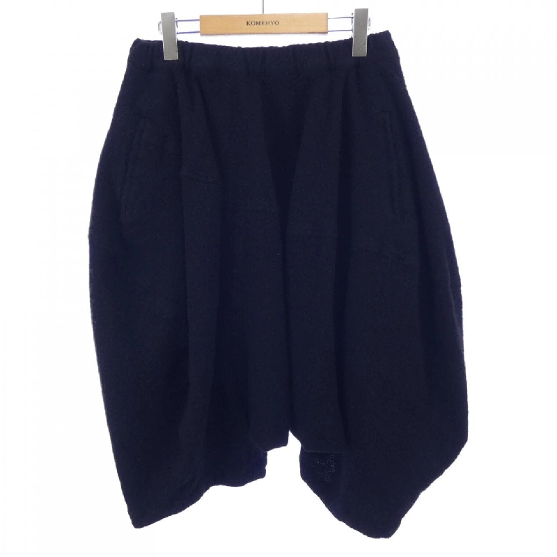 【Mã giảm giá】COMME des GARCONS Quần 654276