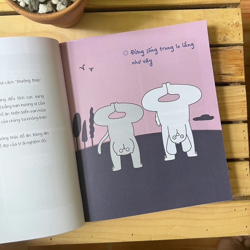 Sách Triết lý sống của Chó và Mèo - Sách mới đọc một lần, còn mới 98% 522415