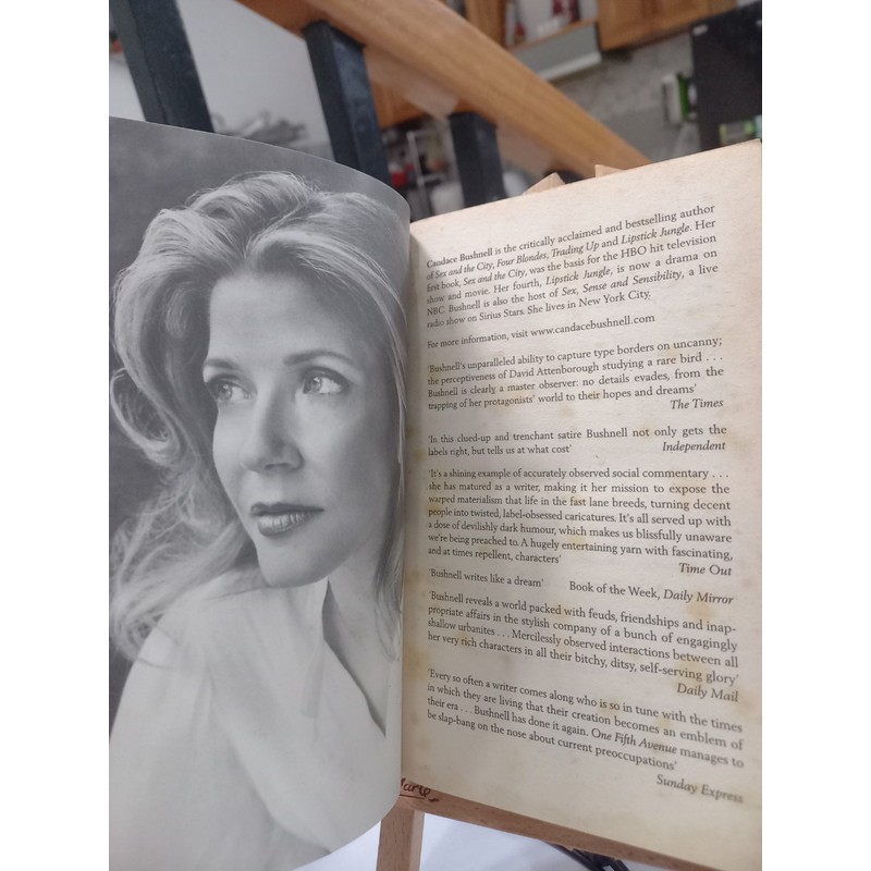 One Fifth (by Candace Bushnell, author of Sex and the City) sách ngoại văn đã qua sử dụng 194308