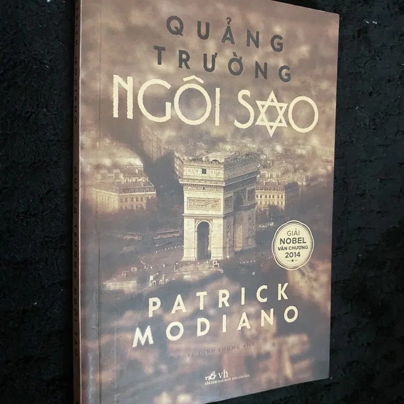 Quảng Trường Ngôi Sao - Patrick Modiano ( tác giả giải Nobel 2014) 1030684