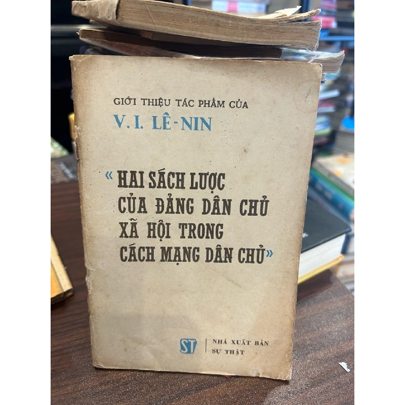 Hai sách lược của Đảng dân chủ xã hội trong cách mạng dân chỉ- V.I.Lenin 930778