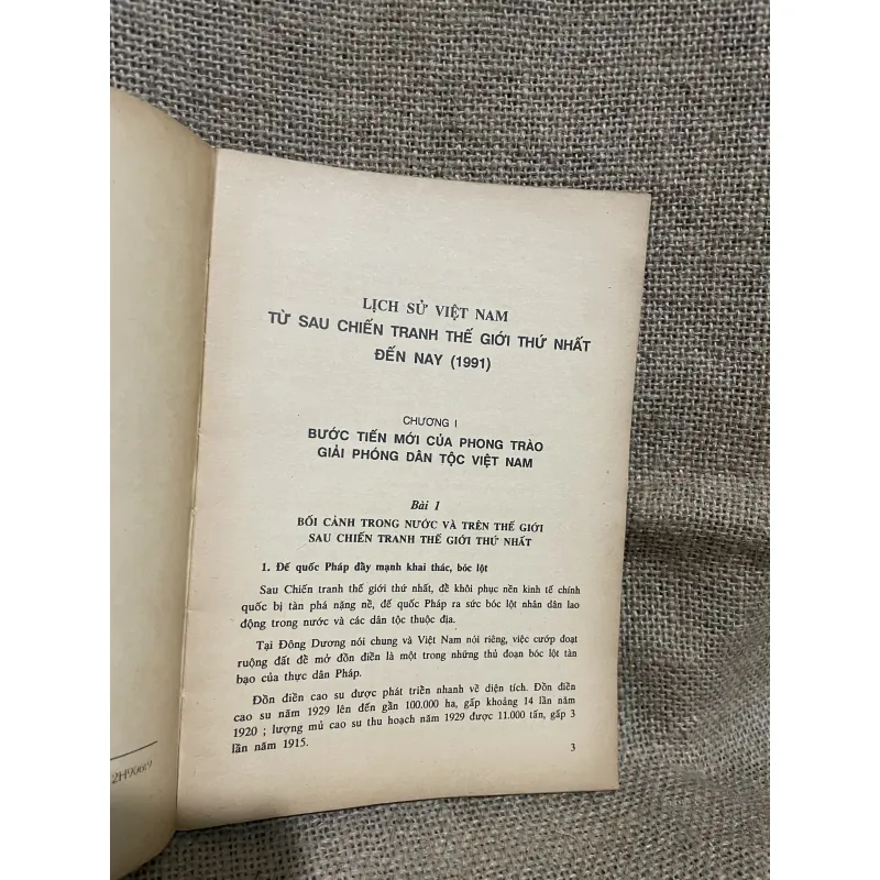 Sách giáo khoa xưa - lịch sử 9 748145