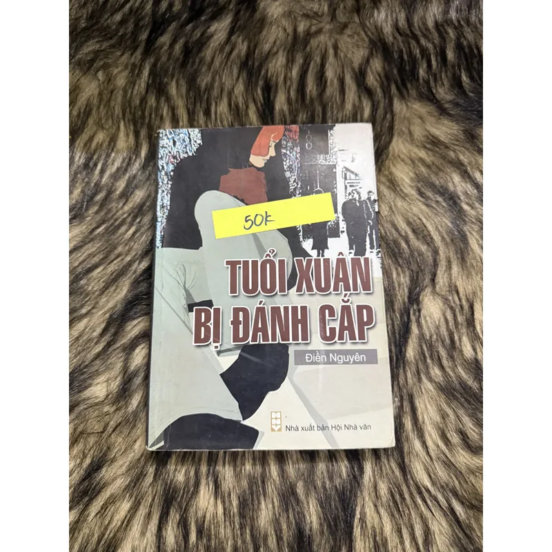 Tuổi Xuân bị đánh cắp  599700