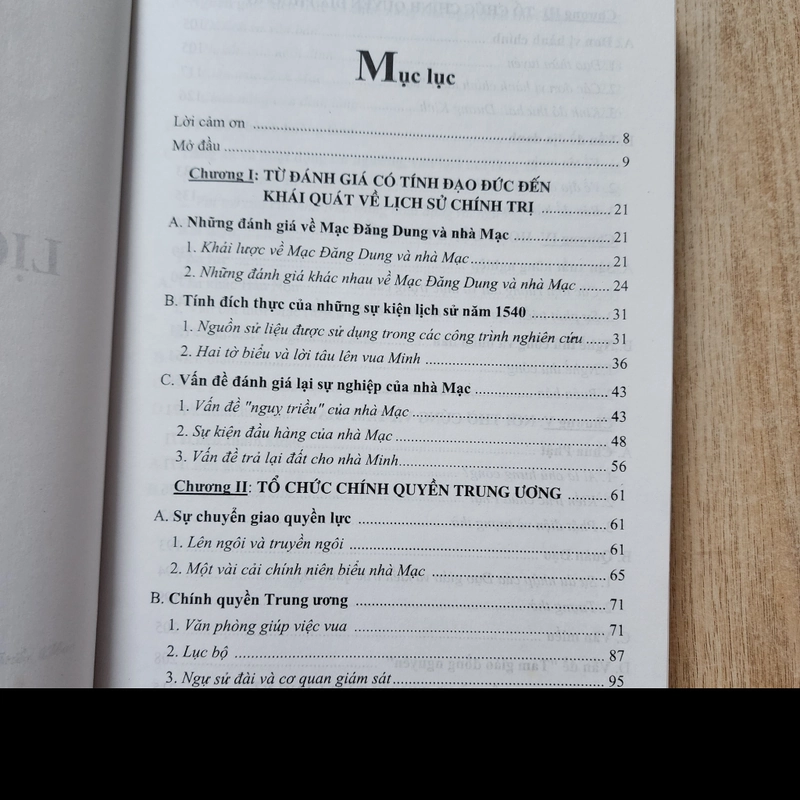 Góp phần nghiên cứu lịch sử triều Mạc | Đinh Khắc Thuân  416745