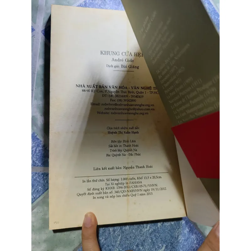 Khung cửa hẹp - André Gide 1006269