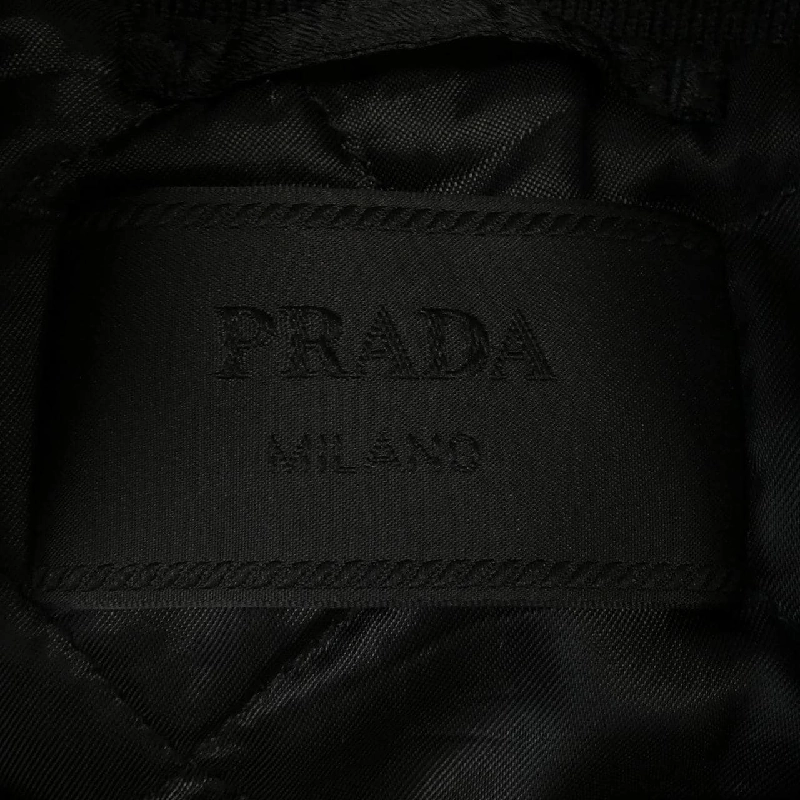 Áo khoác PRADA logo tam giác SGC073 S221 11A6 - Hàng hiệu Chính hãng 884085