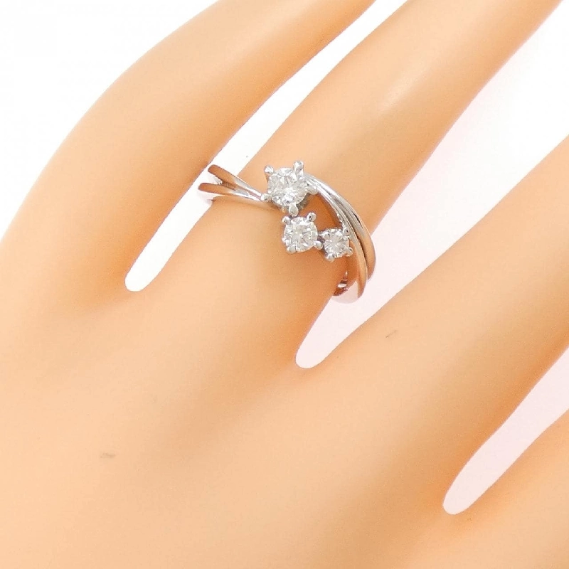 Nhẫn kim cương PT900 0.398CT - Hàng hiệu Authentic 851507