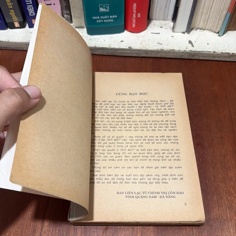 II Truyện Ký: Đối Mặt (Trọn Bộ 3 Quyển) - Nhiều Tác Giả - 1991, 1993, 1995 763200