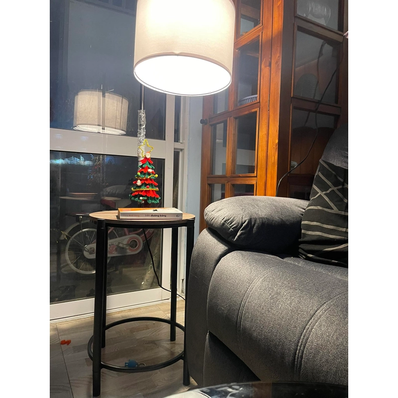 Đèn trang trí cạnh sofa 522989
