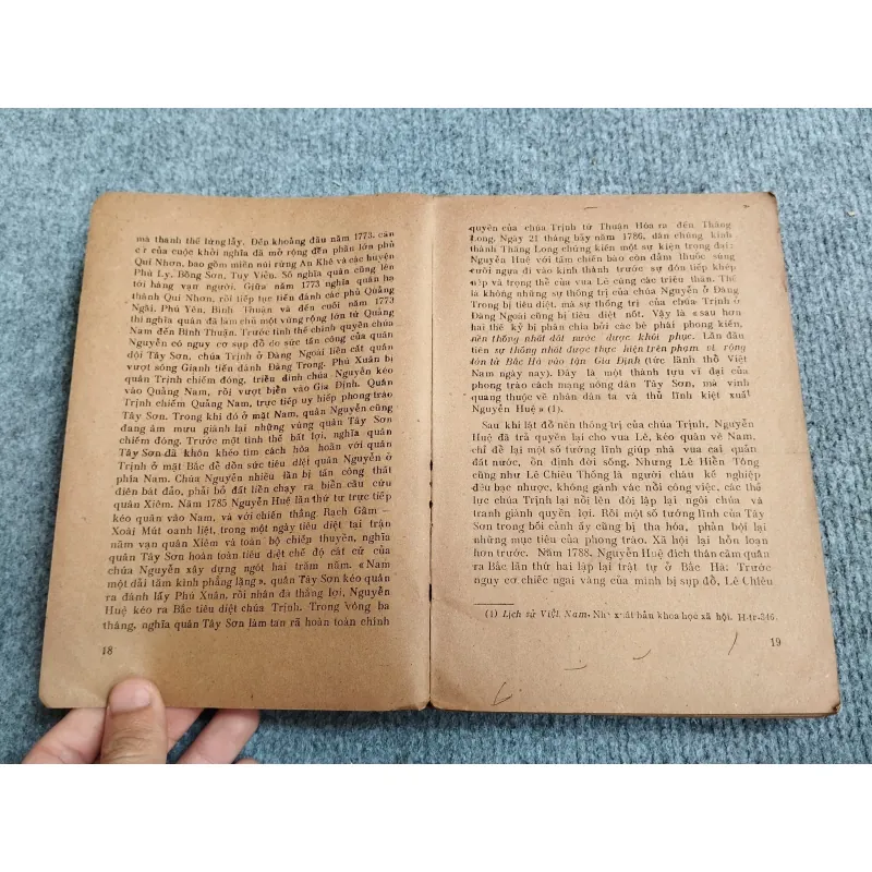 VĂN HỌC TÂY SƠN 689543