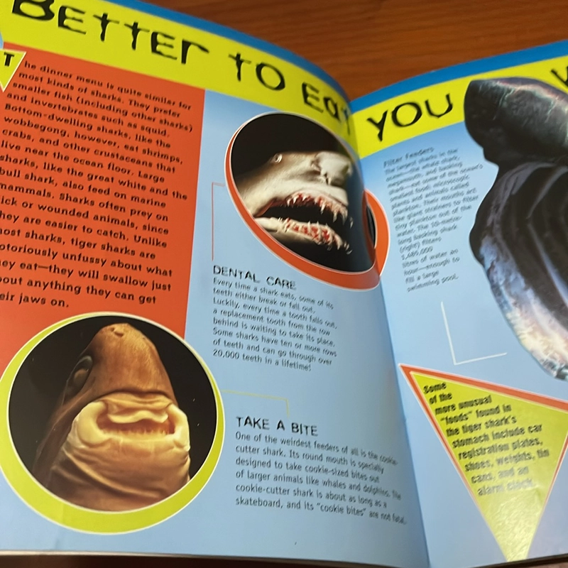 PICTURE BOOK 3-D thrillers! Sharks 536369