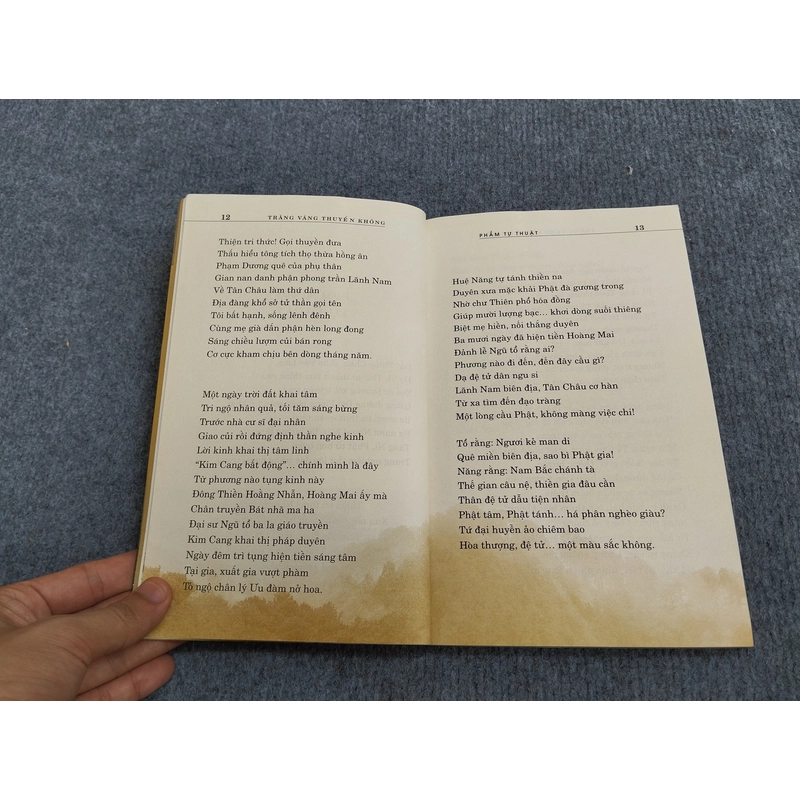 TRĂNG VÀNG THUYỀN KHÔNG 494723