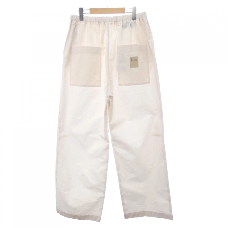 Quần GUCCI - Hàng hiệu Authentic 890989