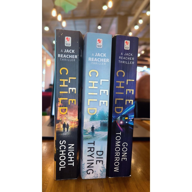 COMBO LEE CHILD - Gone tomorrow, Die trying, Night school (Number 1 bestseller) 541039