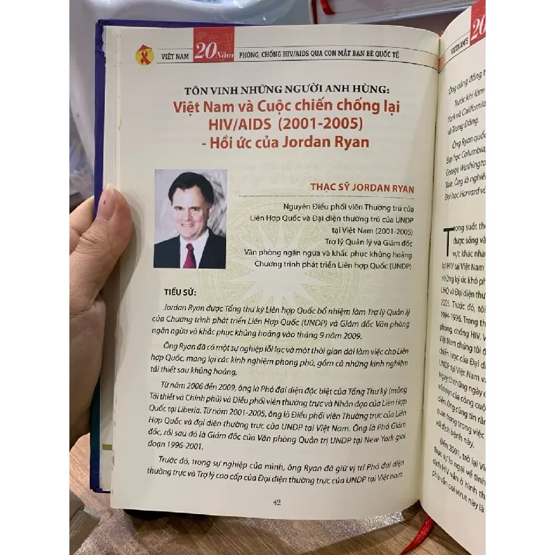 Việt Nam 25 phòng chống HIV/AIDS qua con mắt bạn bè quốc tế- Bộ y tế 716671