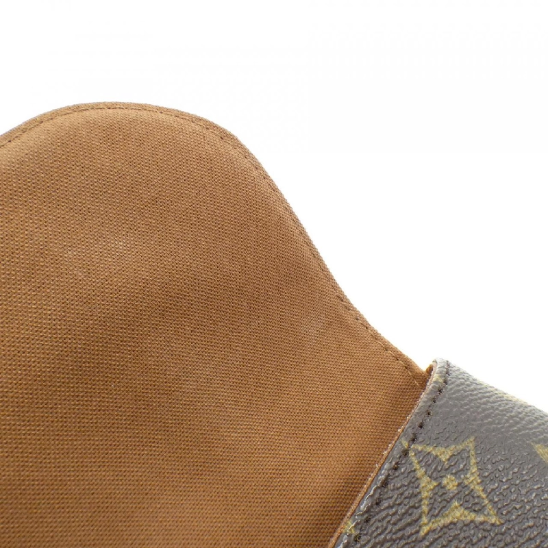 Túi đeo hông Louis Vuitton Monogram Pochette M51159 609083