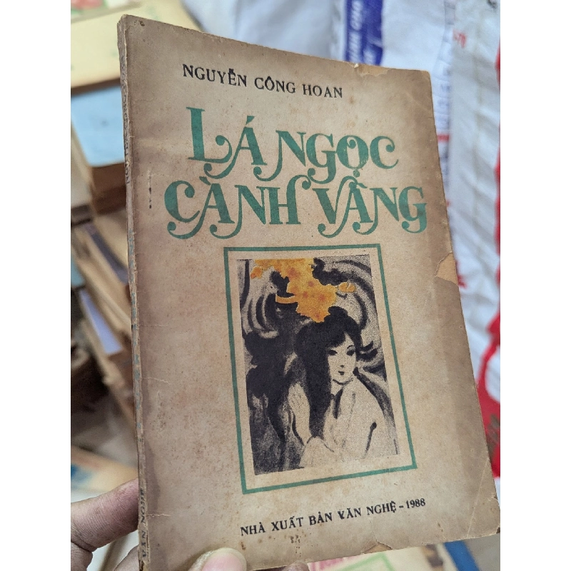 LÁ NGỌC CÀNH VÀNG - NGUYỄN CÔNG HOAN 147456