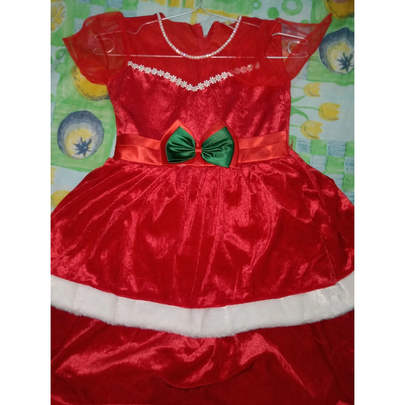 Đầm bé 5 tuổi  509569