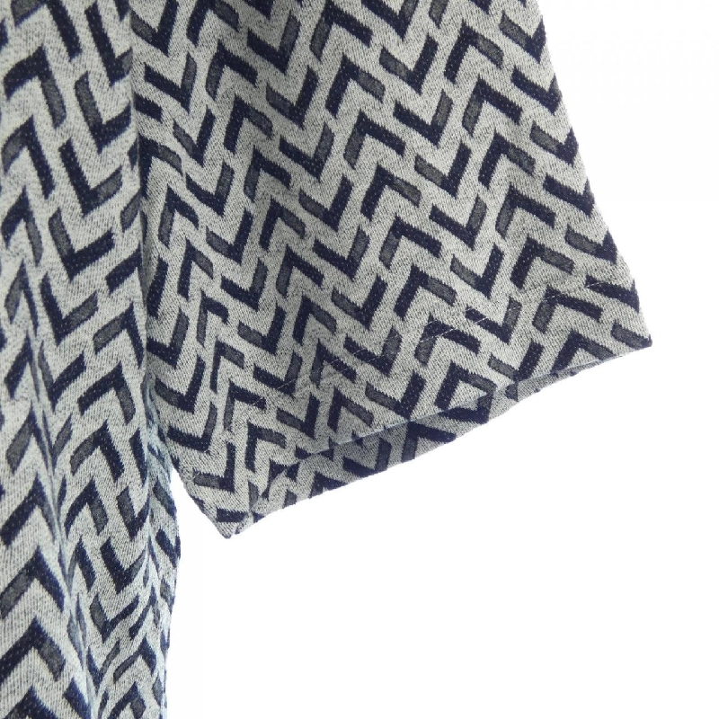 【Coupon対象】Áo phông GIORGIO ARMANI 643560