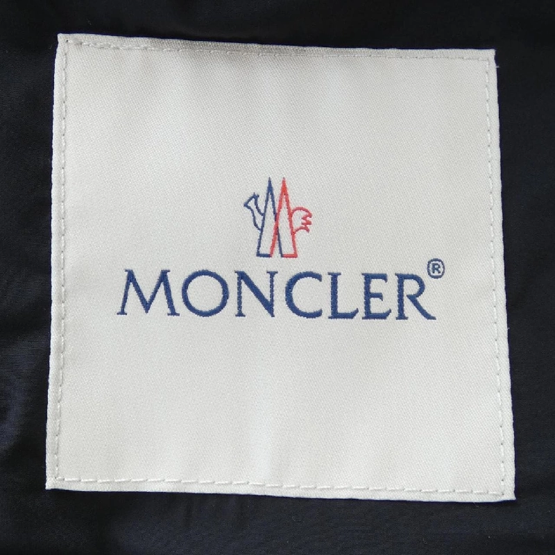 Áo khoác lông vũ MONCLER 640324
