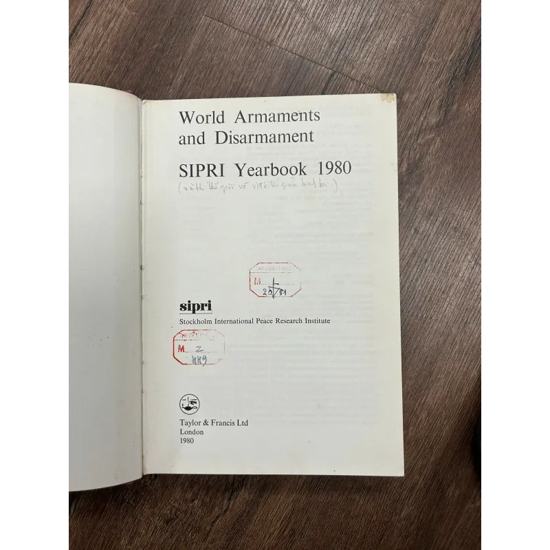 World Armaments and Disarmament: SIPRI Yearbook 1980 957989