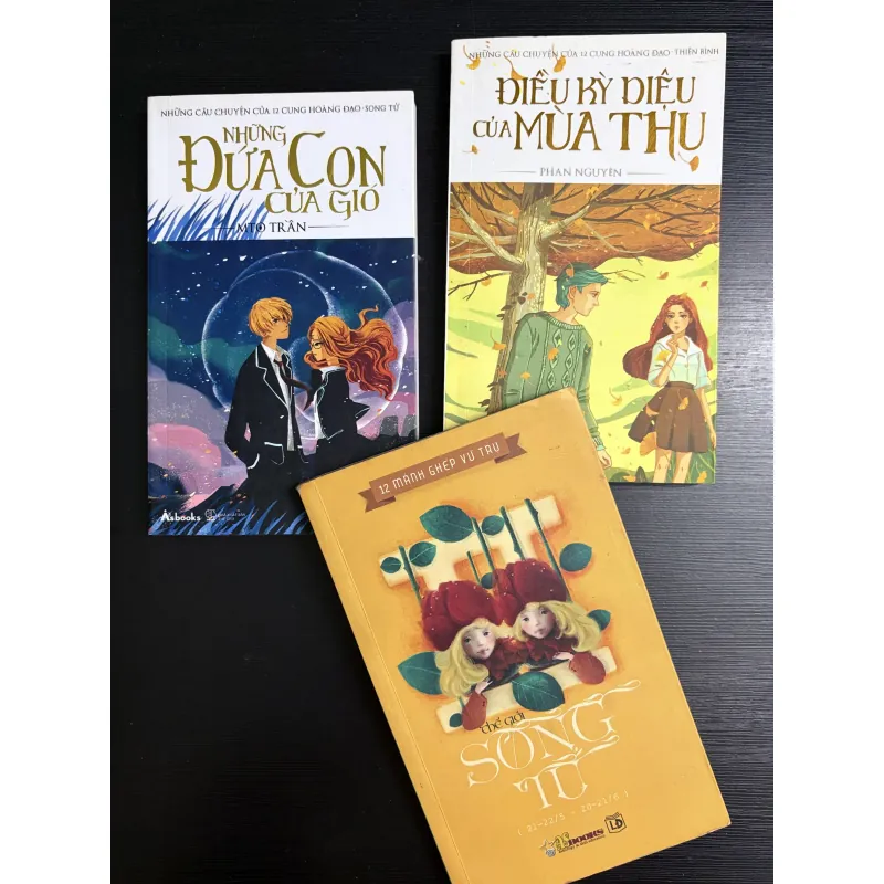 Combo 2 cuốn truyện 12 chòm sao (tặng cuốn màu vàng Song Tử) 926066