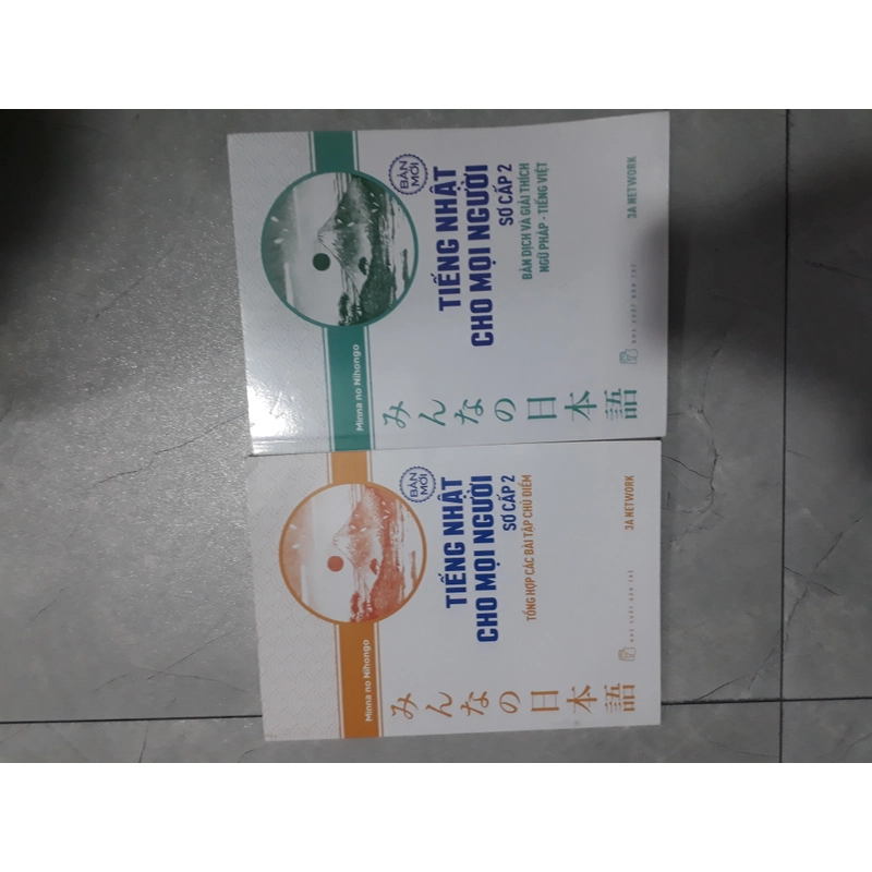 2 cuốn Tiếng Nhật Cho Mọi Người Sơ cấp 2 530741