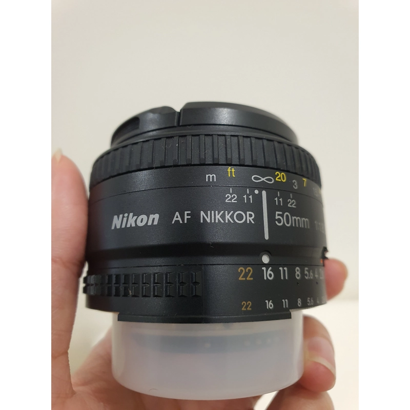 Nikon D5100 đã quá sử dụng chưa sửa chữa 362049