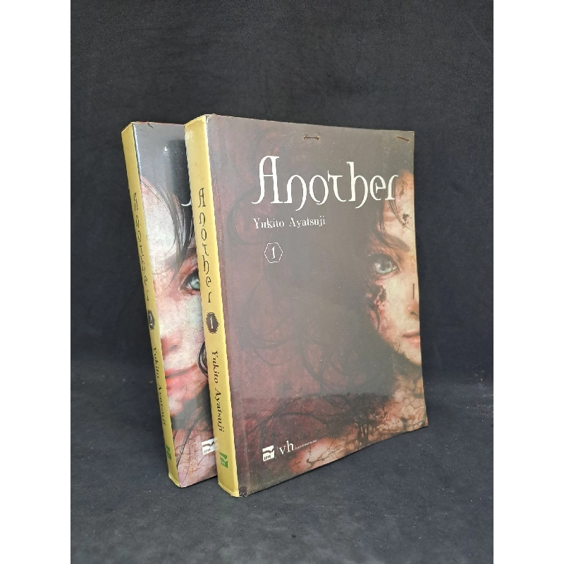 Bộ 2 cuốn Another mới 80% 2015 HCM2108 Rebooks.vn 939801