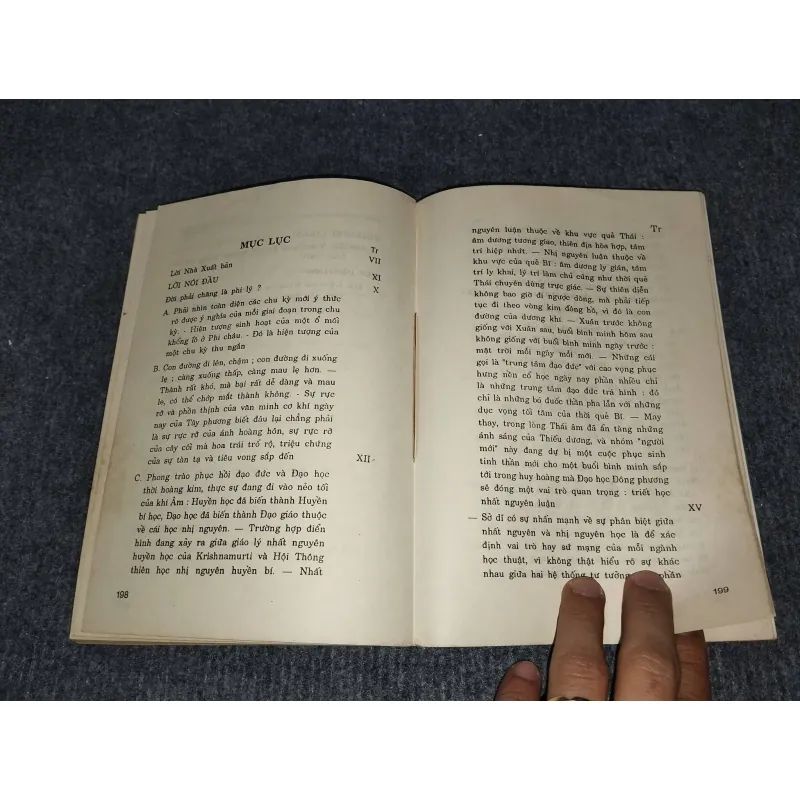 CHU DỊCH HUYỀN GIẢI 992294