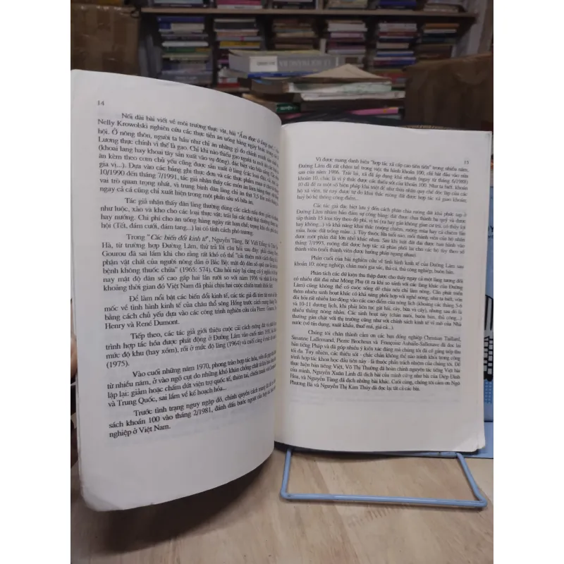 Sách: Mông Phụ một làng ở Đồng Bằng Sông Hồng - Chủ biên: Nguyễn Tùng (B2) 994362