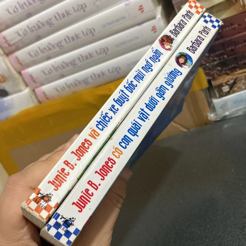 (Văn học thiếu nhi) - Junie B. Jones ( 2 tập ) - Barbara Park 976067