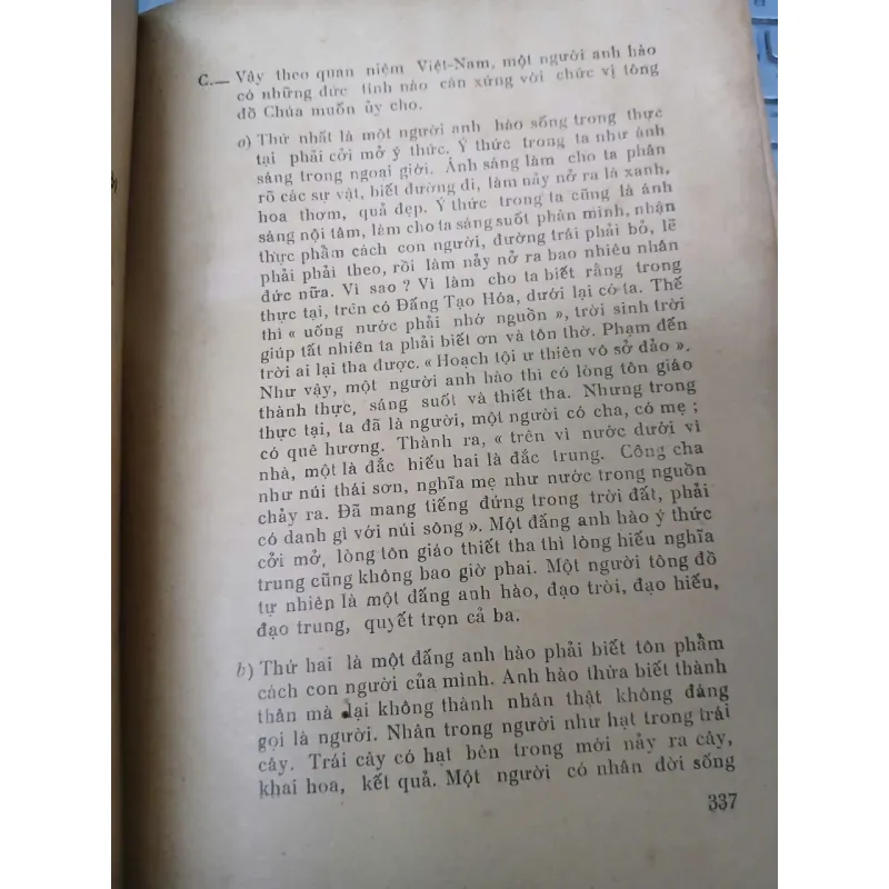 HỘI THÁNH CÔNG GIÁO - TÂM NGỌC 936571