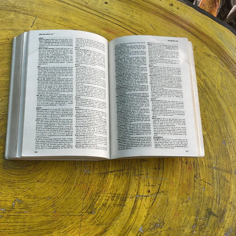 OXFORD DICTIONARY OF PHRASAL VERBS 576402
