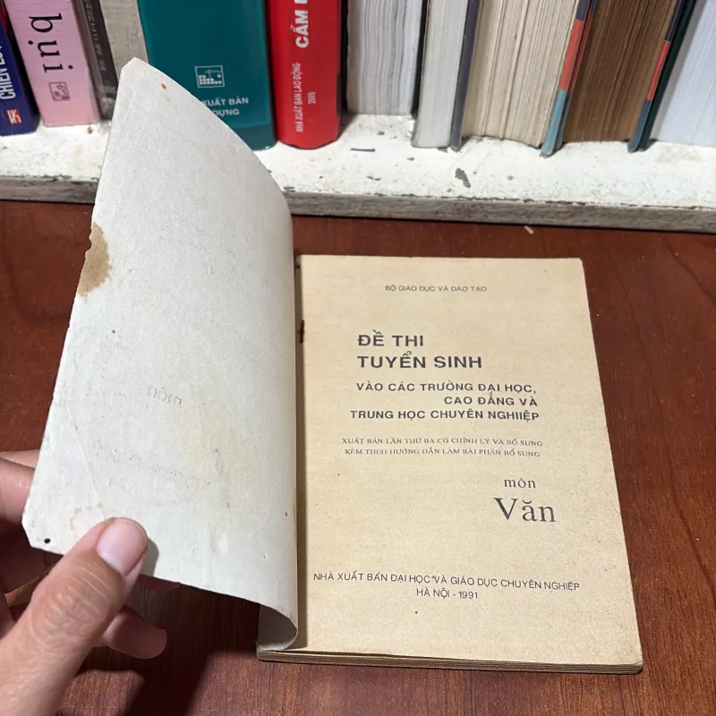 II Đề Thi Tuyển Sinh Vào Các Trường Đại Học Cao Đẳng Và Trung Học Chuyên Nghiệp Môn Văn 766293
