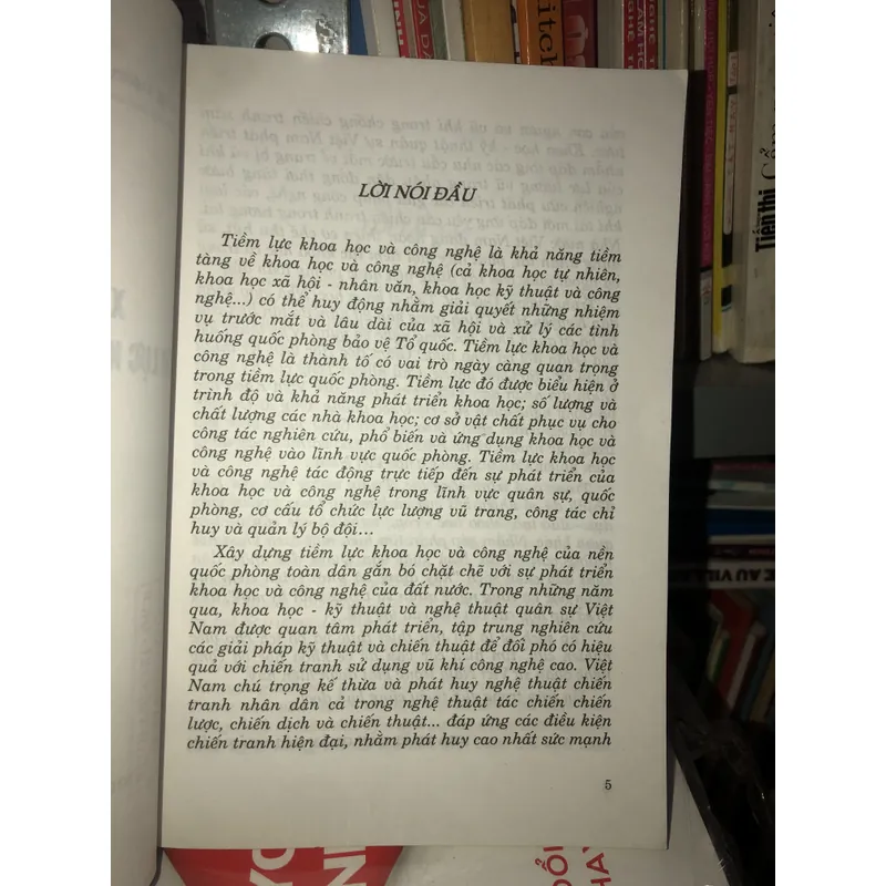 Xây dựng và phát triển tiềm lực khoa học và công nghệ quân sự trong thời kỳ mới 709563