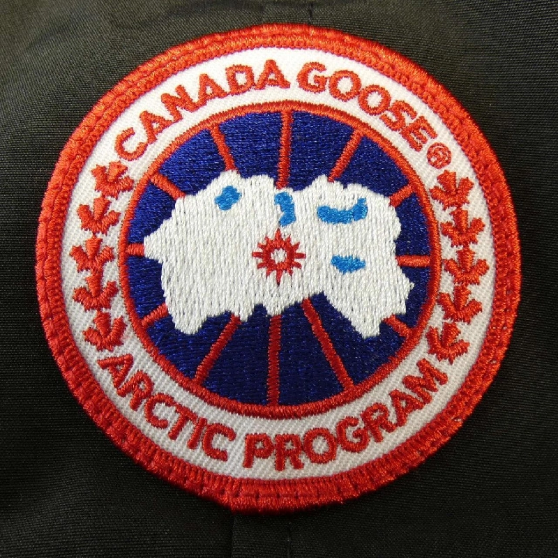 Áo khoác lông vũ CANADA GOOSE 2050W 631626