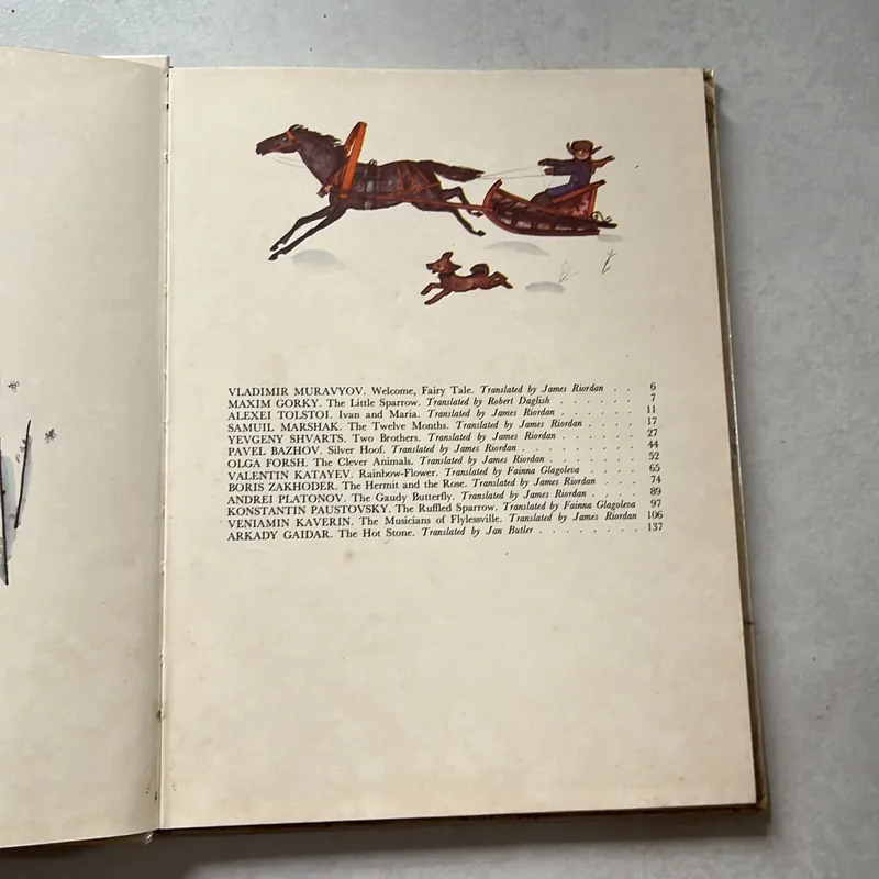 The Twelve Months Fairy Tales by Soviet Writers 596512