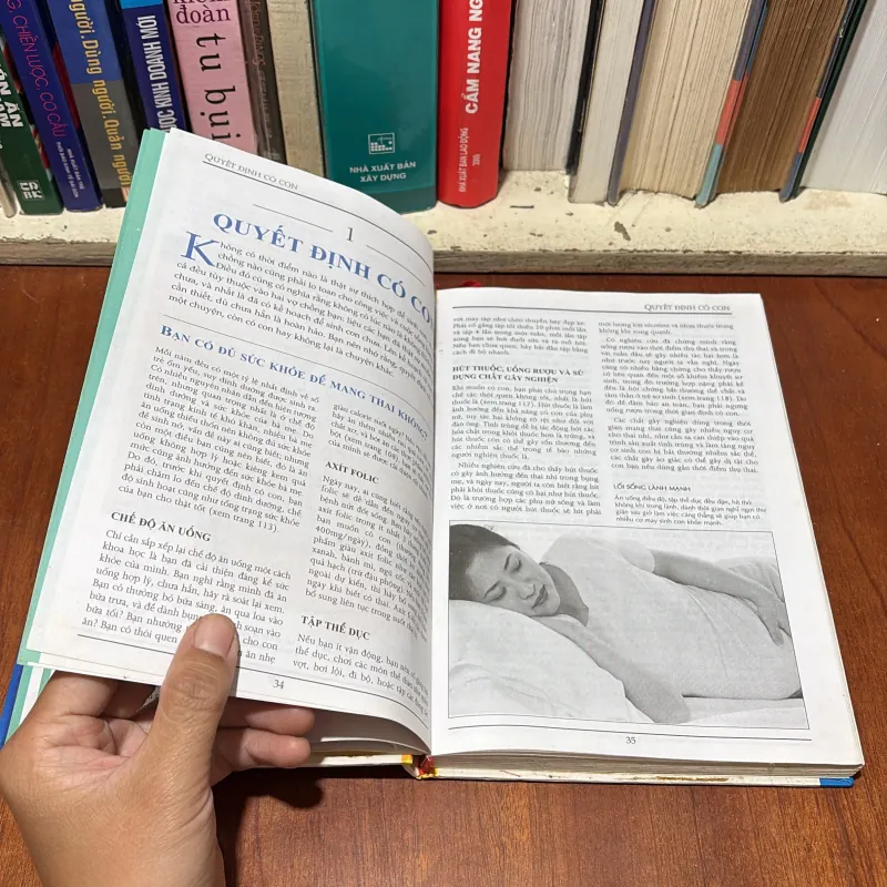 II Sách Thai Giáo: Người Mẹ Sinh Con Đầu Lòng - Dr Miriam Stoppard - 2003 760823