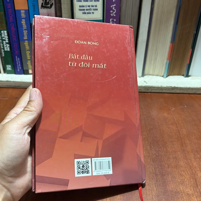 [Sách Bìa Cứng] - II Thơ: Bắt Đầu Từ Đôi Mắt - Đoàn Bổng - 2023 927716