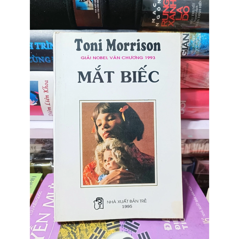 Mắt biếc (Toni Morrison) 317616