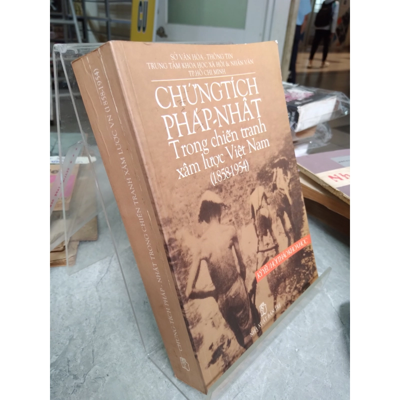 CHỨNG TÍCH PHÁP - NHẬT 499441
