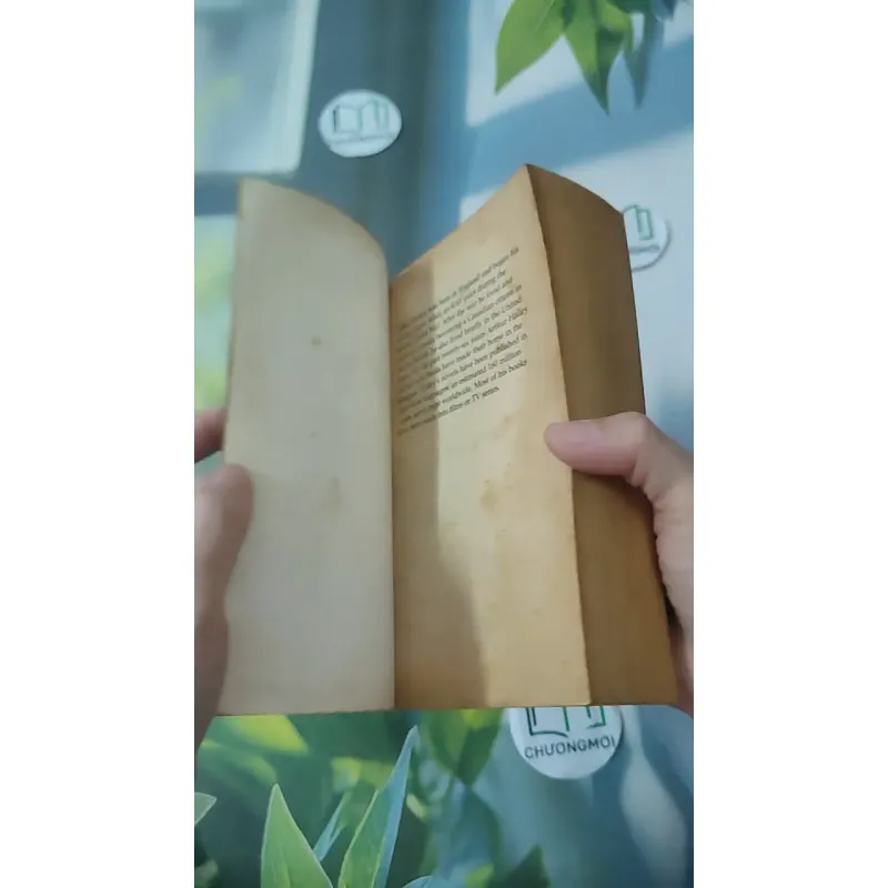 [MIỄN PHÍ BỌC SÁCH] [XƯA] Detective (1998) - Arthur Hailey 1027513